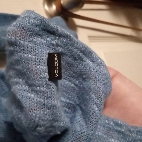 Volcom open front Cardigan - Picture 7 of 9